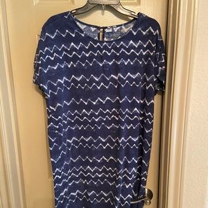 Short sleeve dress with pockets!